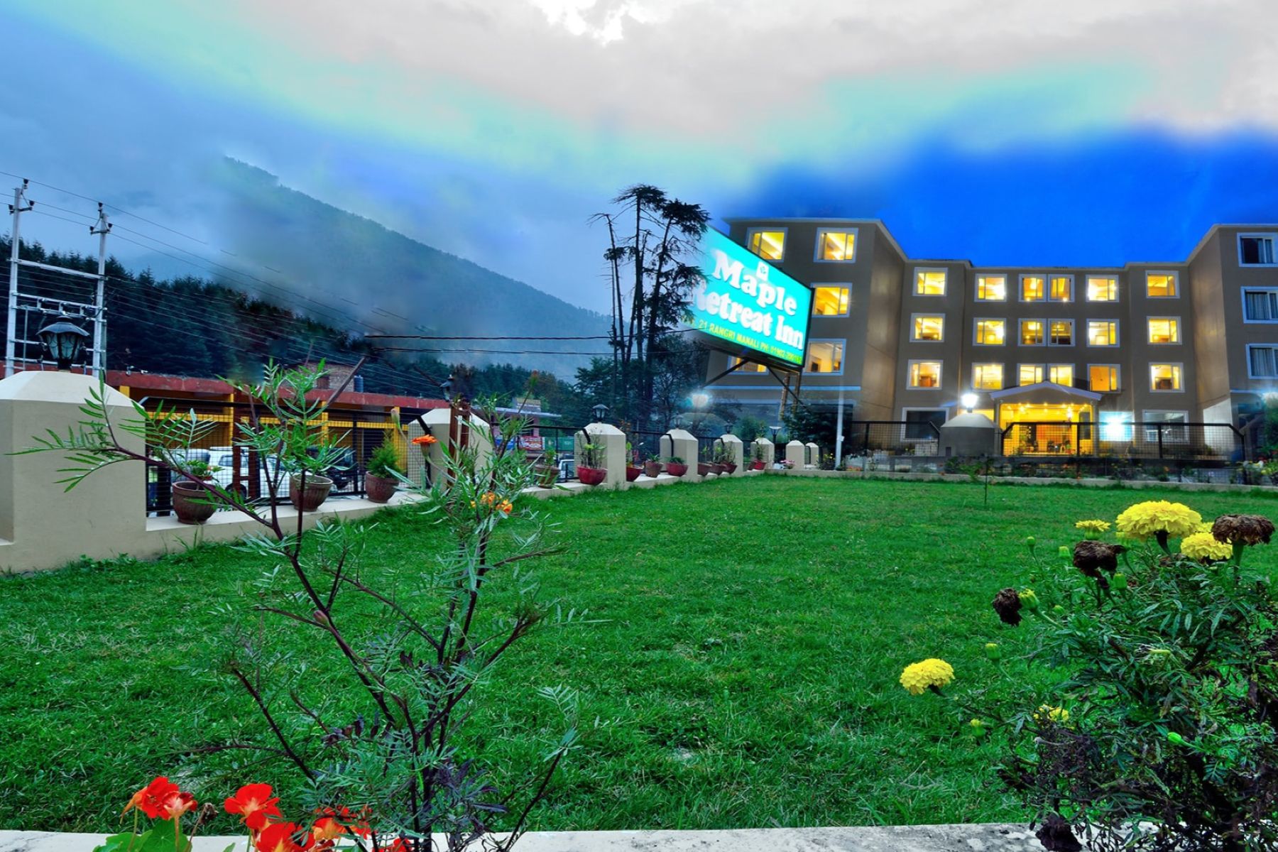 Hotel Maple - Manali